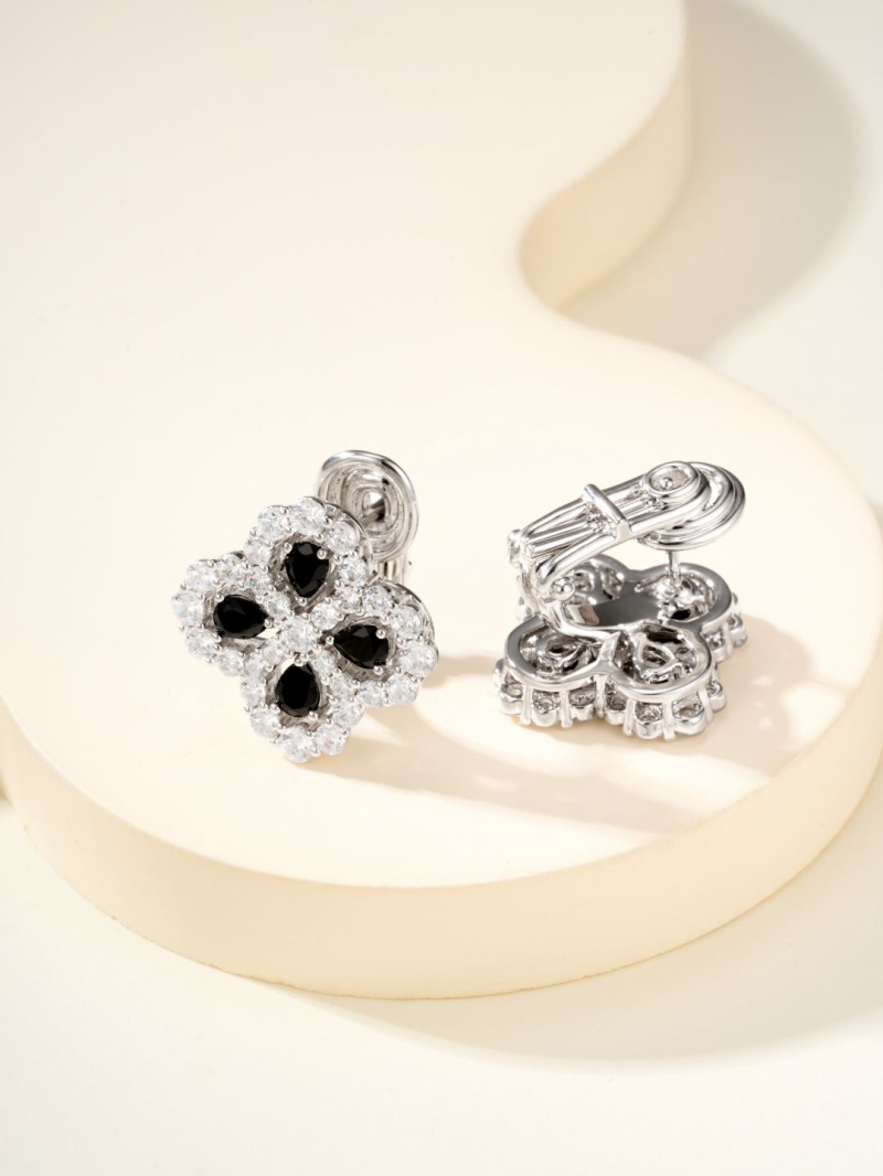 HARRY WINSTON